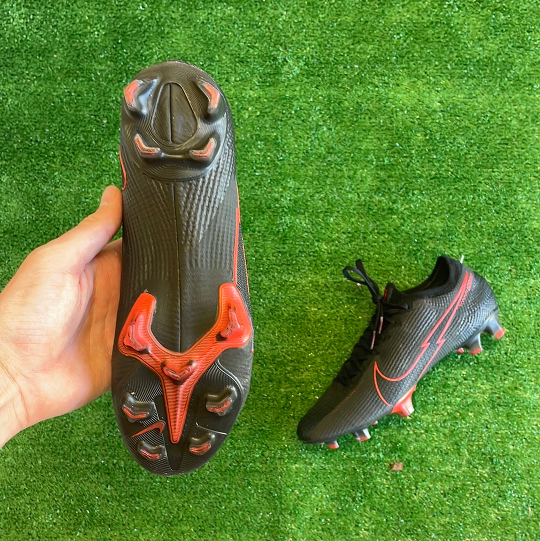 Nike Mercurial Vapor 13 ACC Elite FG Black Football Boots (Pre-Loved) - Size UK 6