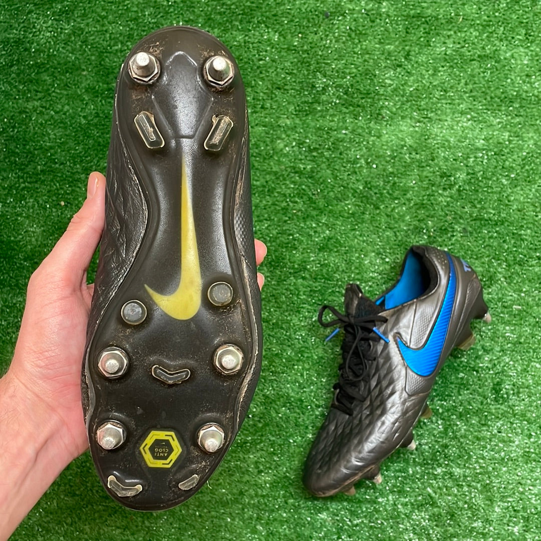 Nike Legend 8 Elite SG-Pro ACC L Football Boots (Pre-Loved) - Size UK 8.5