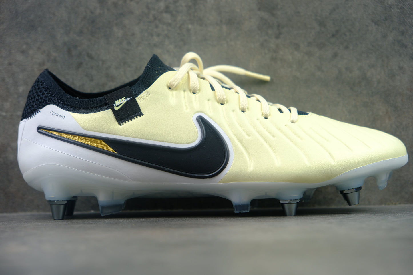 Nike Tiempo Legend X SG (Player Issue)