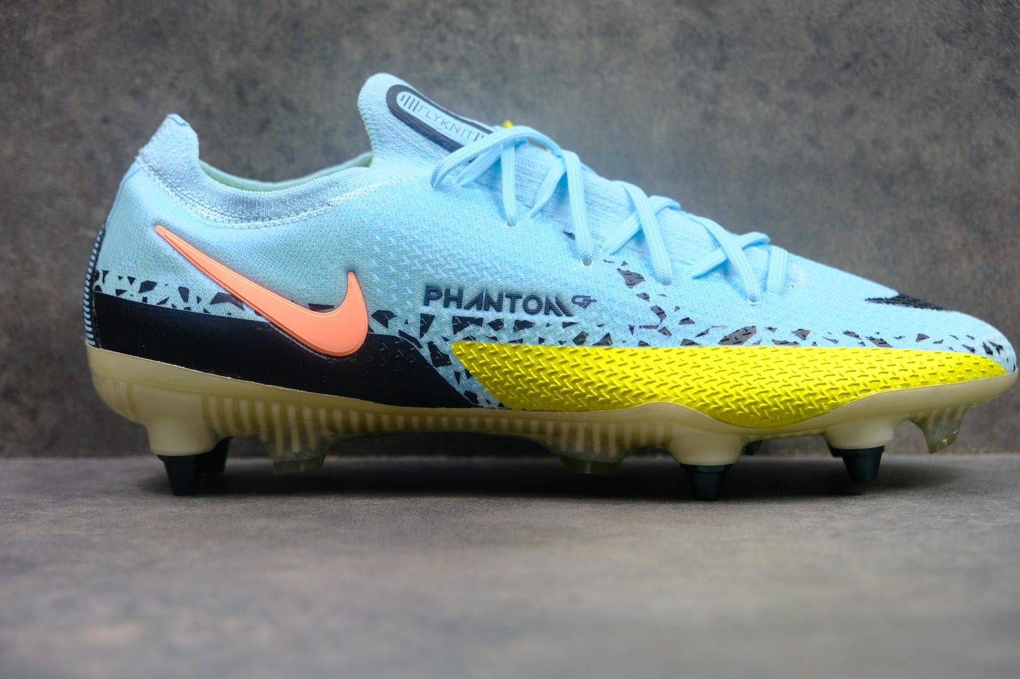 Nike Phantom GT II SG