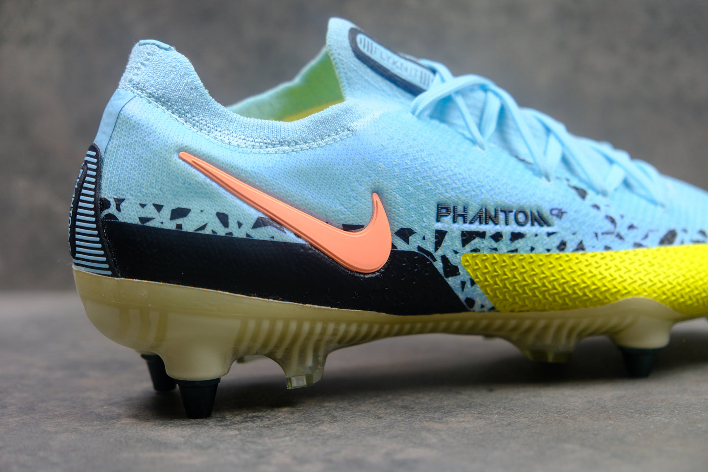 Nike Phantom GT II SG