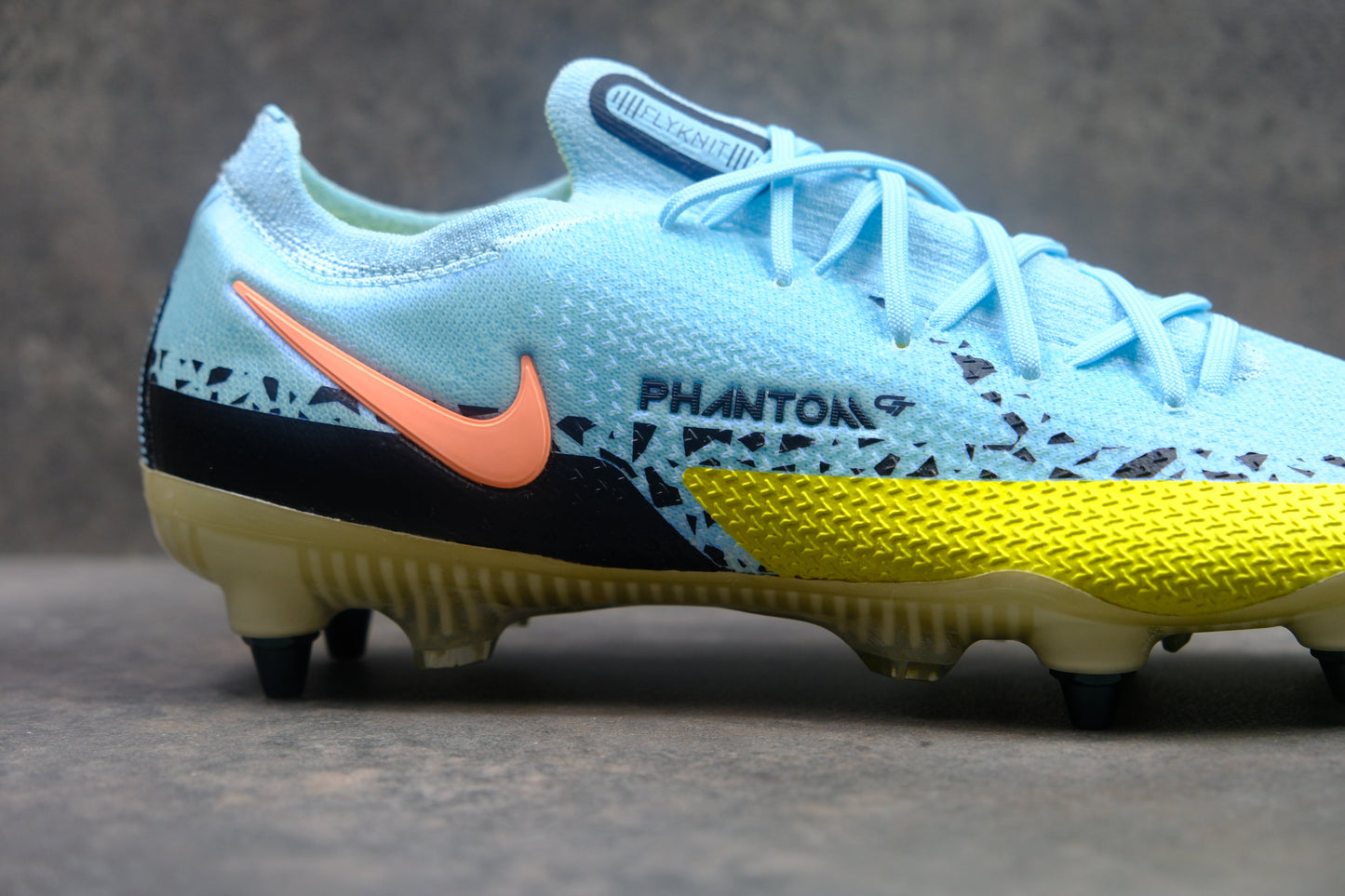 Nike Phantom GT II SG