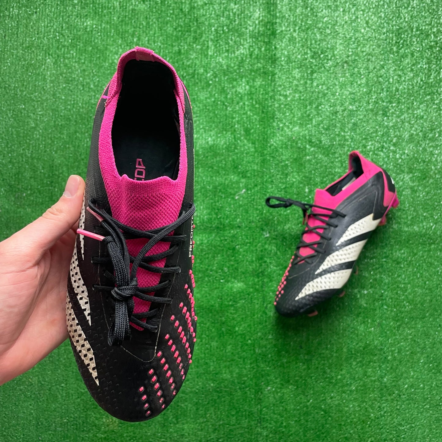 Adidas Predator Accuracy.1 L Black/Pink FG Football Boots (Pre-Loved) - Size UK 7