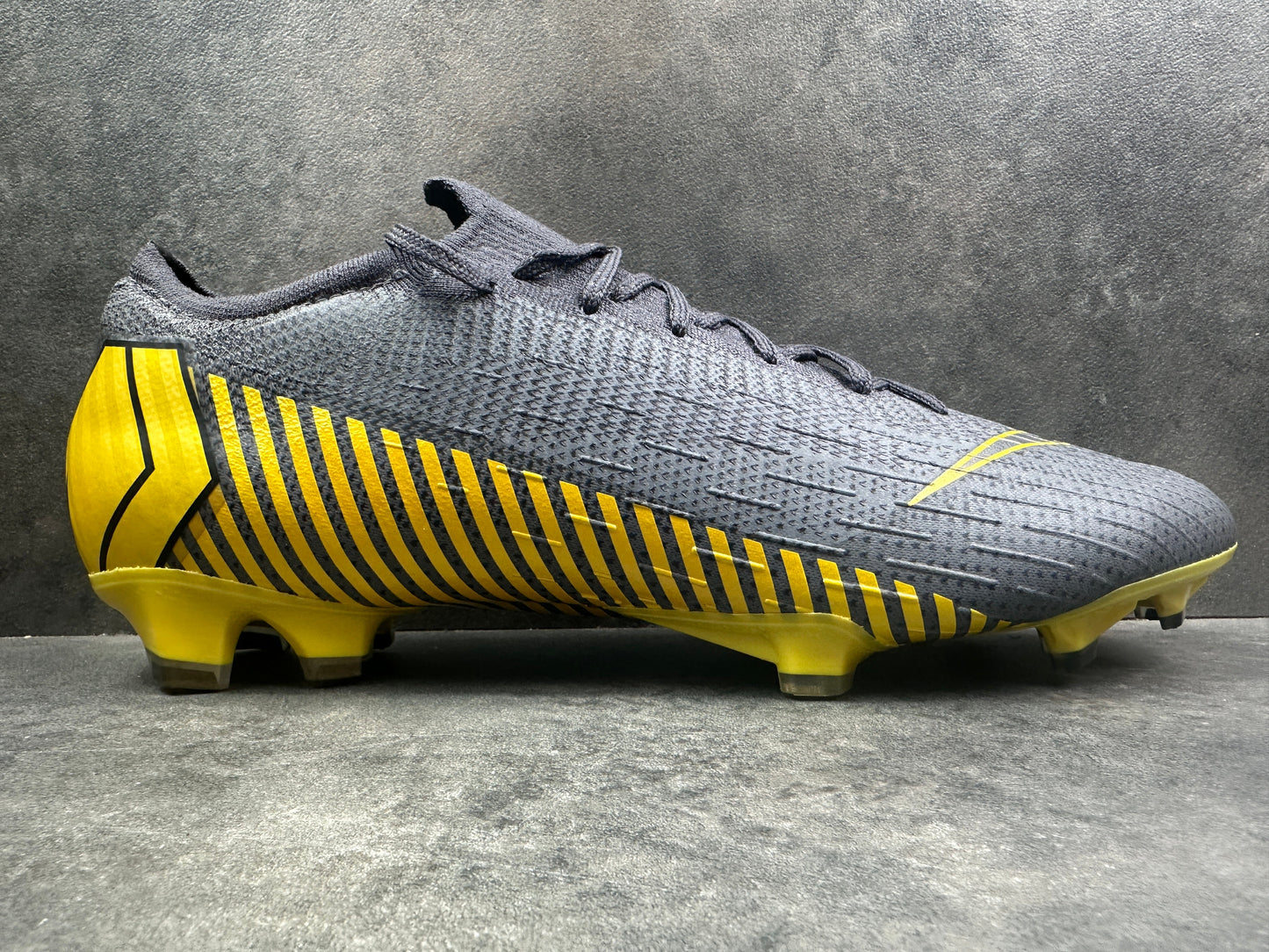 Nike Mercurial Vapor XII FG