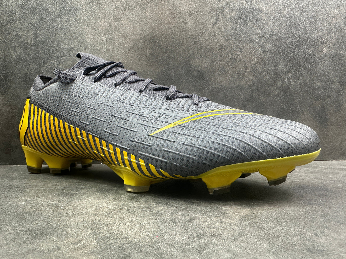 Nike Mercurial Vapor XII FG