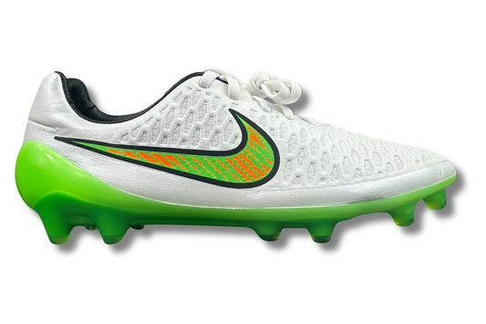 Nike Magista Opus FG